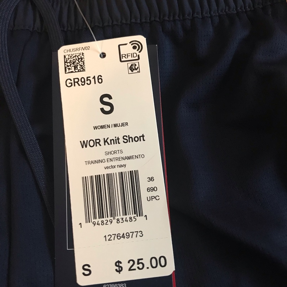 Reebok Women's Workout Ready Shorts - Size Small